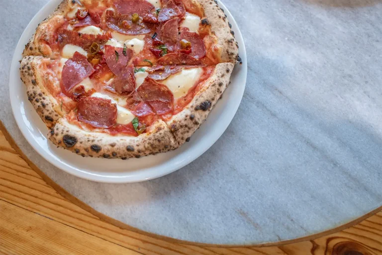 Guide to Neapolitan Style Pizza